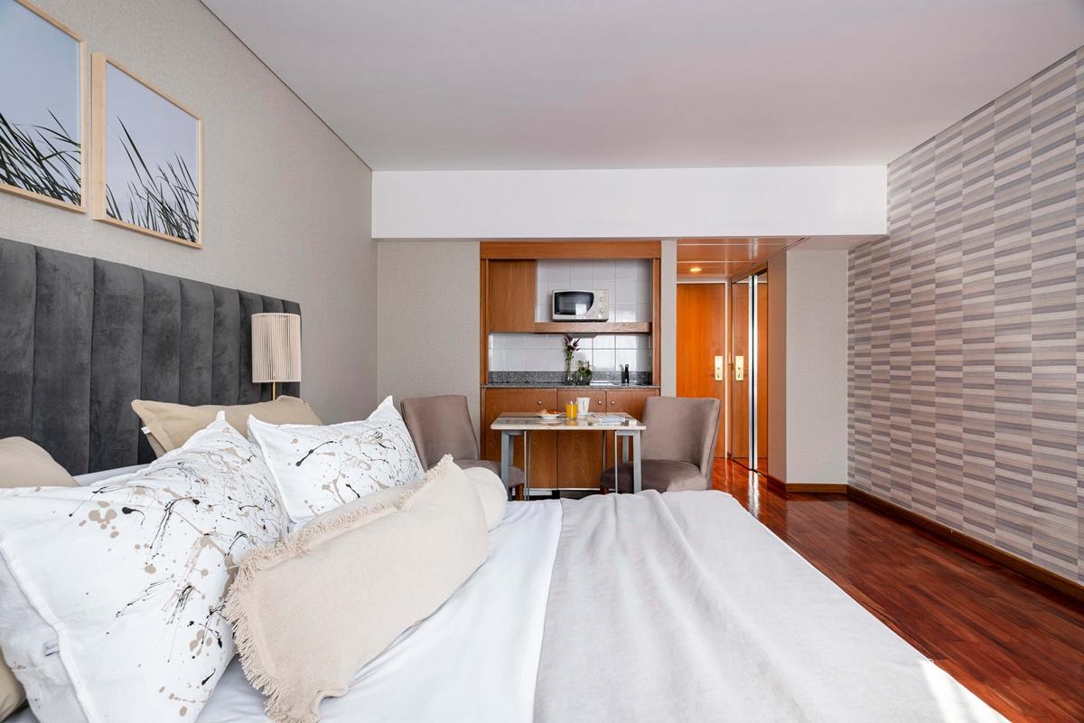 Argenta Tower Hotel & Suites Buenos Aires Exterior photo